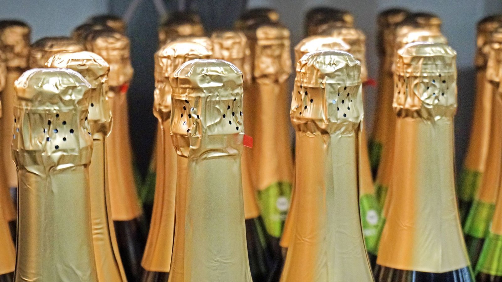 Sekt ist in Baden-Württemberg beliebt.Foto: IMAGO/Gottfried Czepluch Sekt ist in Baden-Württemberg beliebt.Foto: IMAGO/Gottfried Czepluch