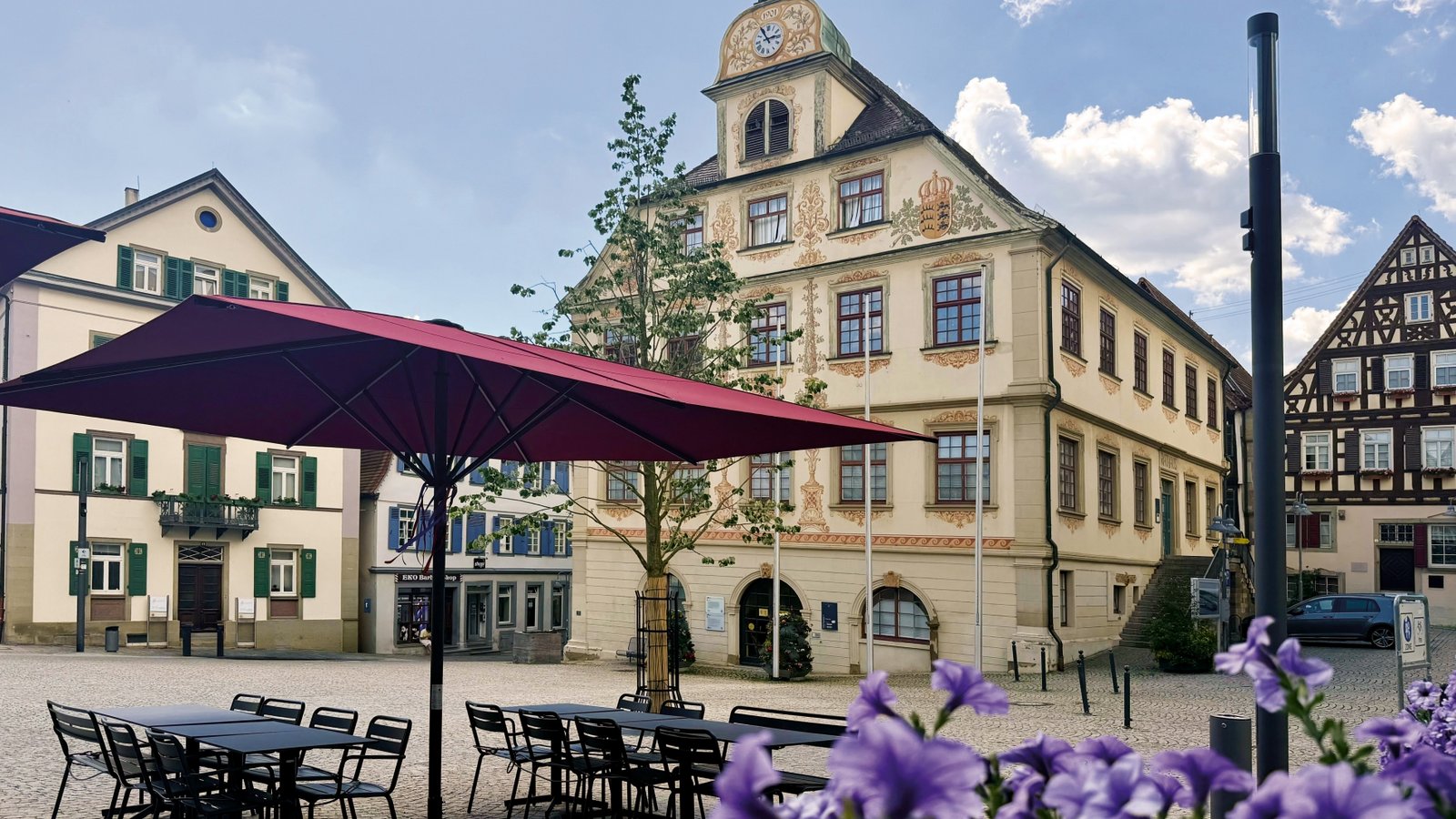 Ein Ort zum Feiern: der umgestaltete Marktplatz in Vaihingen. Foto: pv Ein Ort zum Feiern: der umgestaltete Marktplatz in Vaihingen. Foto: pv