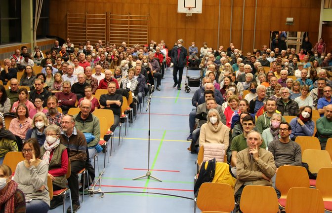Fast volles Haus bei der Kandidatenvorstellung in Hochdorf. <span class='image-autor'>Fotos: Bögel</span>