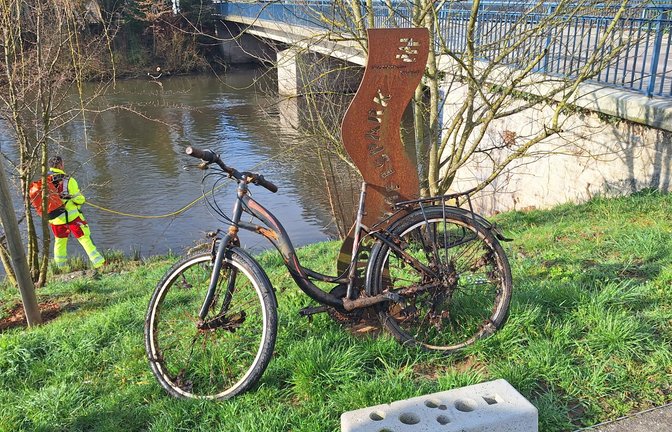 Dieses Fahrrad hat der Taucher am Grund der Enz gefunden.