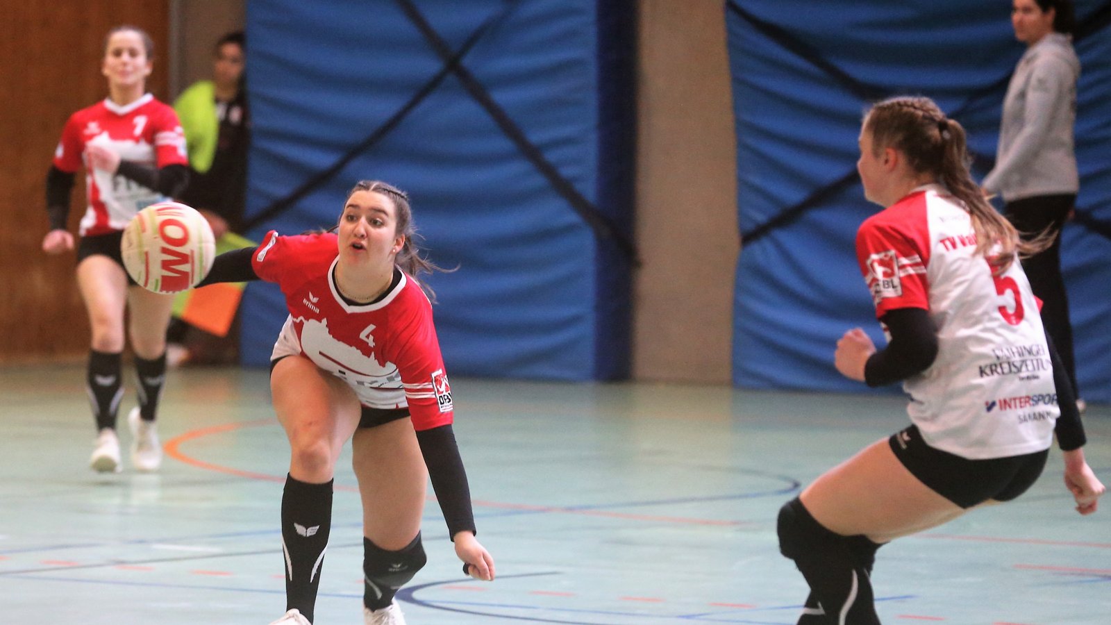 Lisa Knodel (Mitte) hat mit dem TV Vaihingen das Halbfinale der deutschen U-18-Meisterschaft im Visier. Foto: Küppers