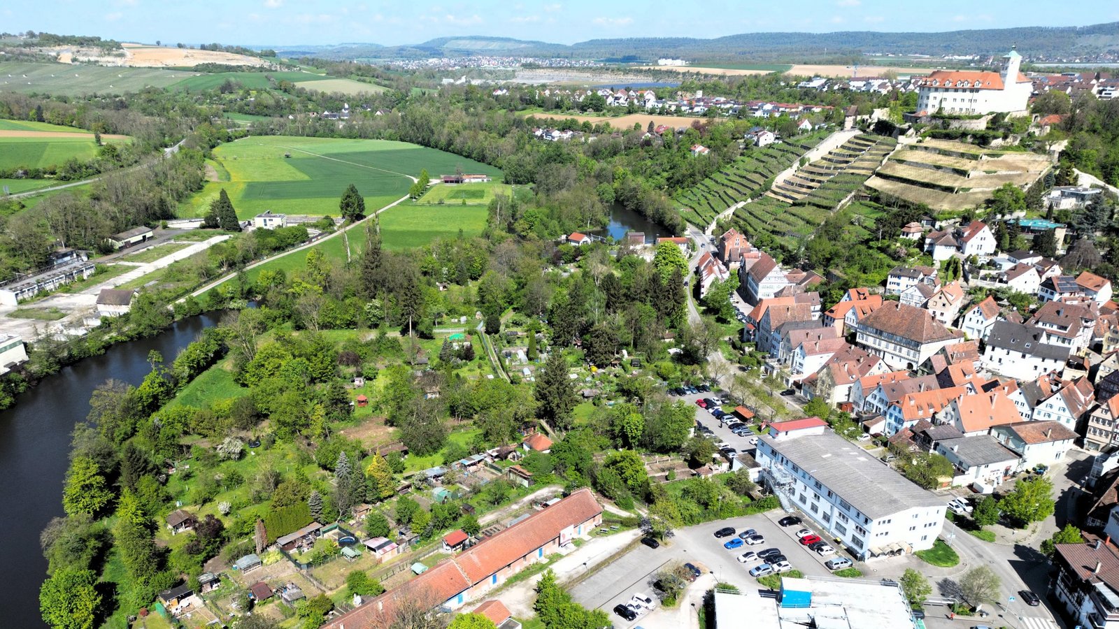 Viele der Kleingärten in den Köpfwiesen mussten die Pächter inzwischen räumen. Die Rückerstattung ihrer hinterlegten Kautionen durch die Stadt zieht sich aber bereits seit Monaten hin. Das sorgt für Missstimmung. Archivfoto: VKZ/Küppers Viele der Kleingärten in den Köpfwiesen mussten die Pächter inzwischen räumen. Die Rückerstattung ihrer hinterlegten Kautionen durch die Stadt zieht sich aber bereits seit Monaten hin. Das sorgt für Missstimmung. Archivfoto: VKZ/Küppers