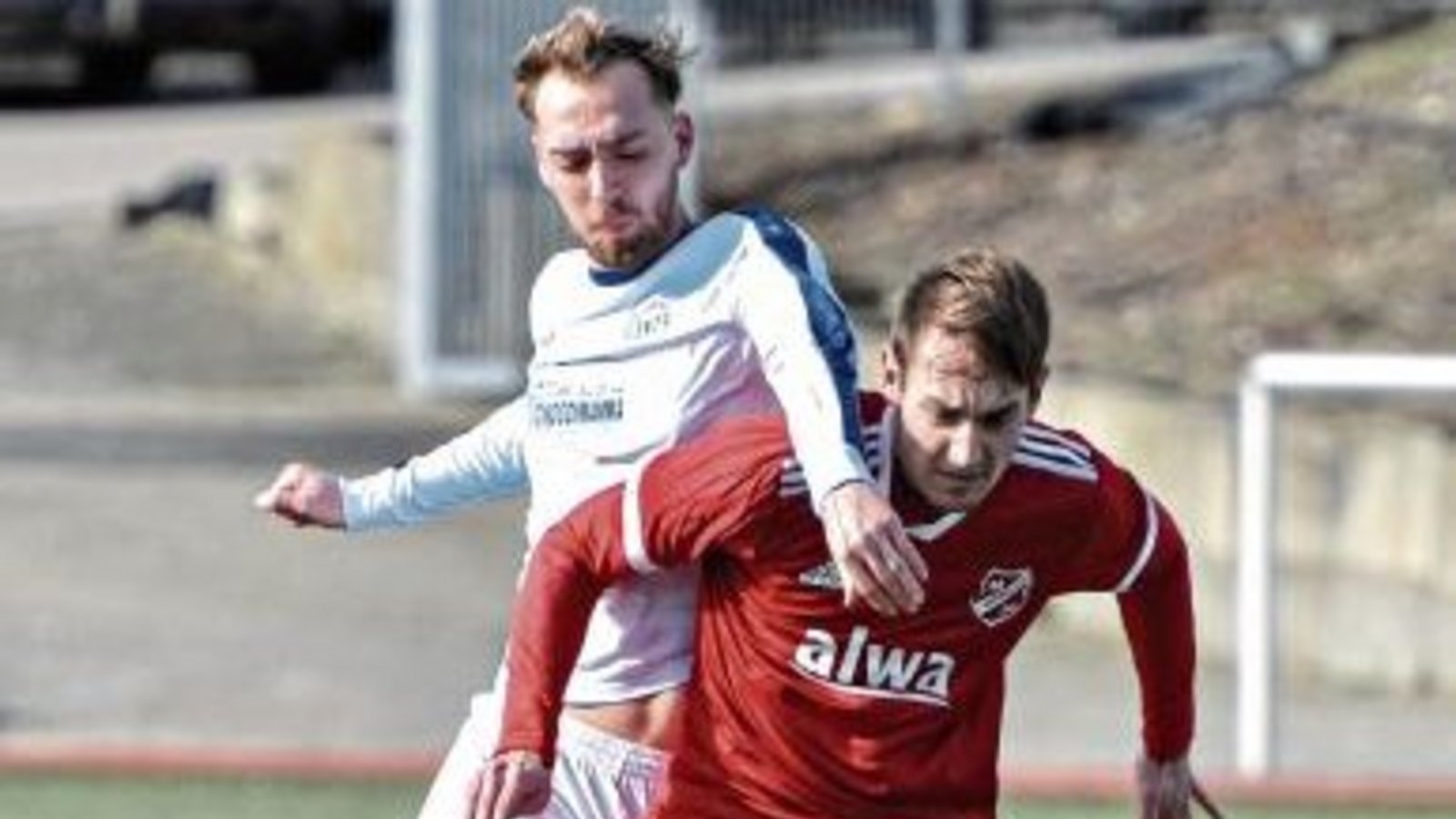 Der Schlüsselspieler bei der SGM Hohenhaslach/Freudental, wenn man Trainer Georgios Kanelopoulos fragt: Mannschaftskapitän Mario Dierolf (vorne). Foto: Leitner Der Schlüsselspieler bei der SGM Hohenhaslach/Freudental, wenn man Trainer Georgios Kanelopoulos fragt: Mannschaftskapitän Mario Dierolf (vorne). Foto: Leitner