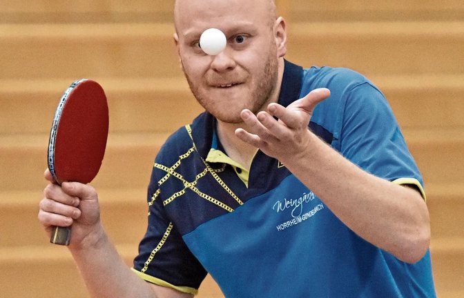 Andresas Kunkel hat gegen Michael Rittmann eine 2:0-Satz-Führung verspielt, die Partie aber dennoch für sich entschieden. Foto: Leitner