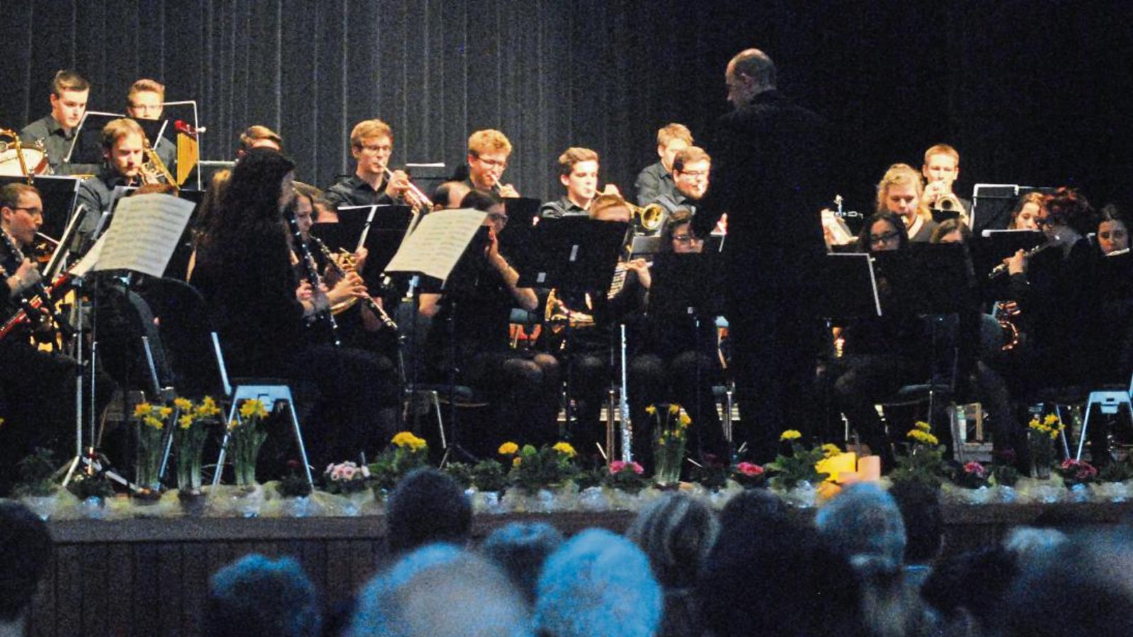 Auftritt des Kreis-Jugendorchesters in der Stromberghalle in Illingen. Foto: Stahlfeld Auftritt des Kreis-Jugendorchesters in der Stromberghalle in Illingen. Foto: Stahlfeld