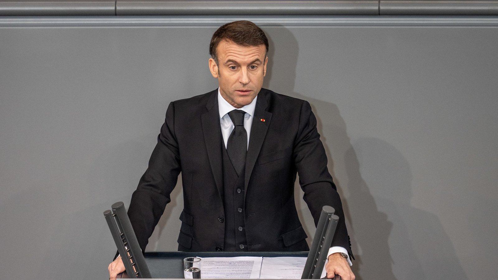 Frankreichs Staatspräsident Emmanuel Macron fühlte sich zuletzt mehrfach von Deutschland übergangen.Foto: dpa/Michael Kappeler Frankreichs Staatspräsident Emmanuel Macron fühlte sich zuletzt mehrfach von Deutschland übergangen.Foto: dpa/Michael Kappeler