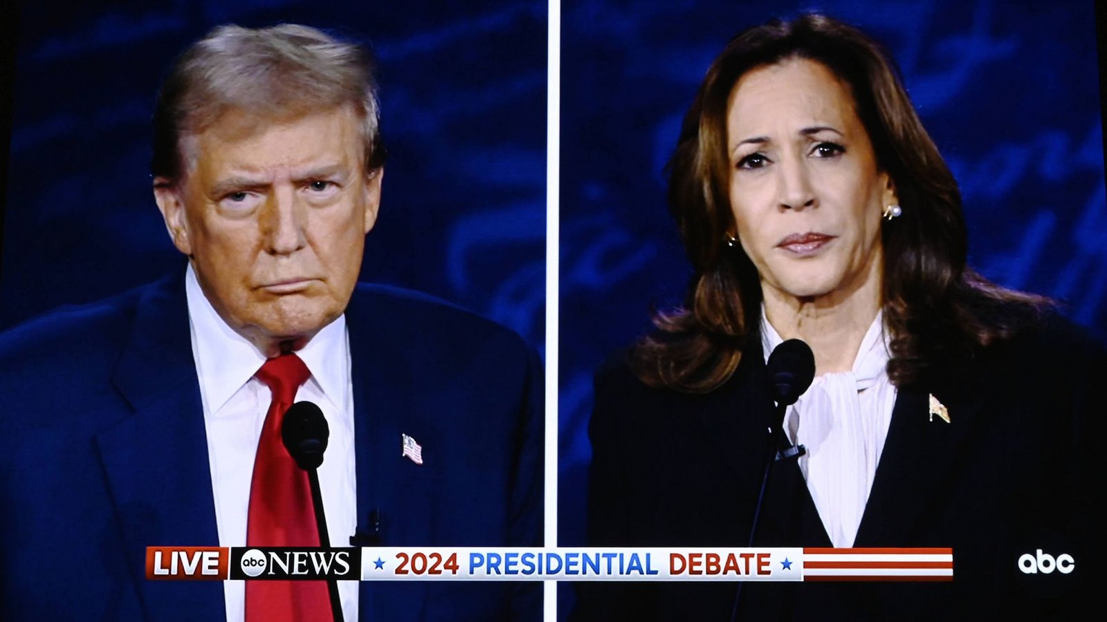 Am 10. September trafen Trump und Harris bei einem TV-Duell aufeinander. Bis November kämpfen die beiden noch um das Präsidentschaftsamt.Foto: IMAGO/Xinhua/Li Rui Am 10. September trafen Trump und Harris bei einem TV-Duell aufeinander. Bis November kämpfen die beiden noch um das Präsidentschaftsamt.Foto: IMAGO/Xinhua/Li Rui
