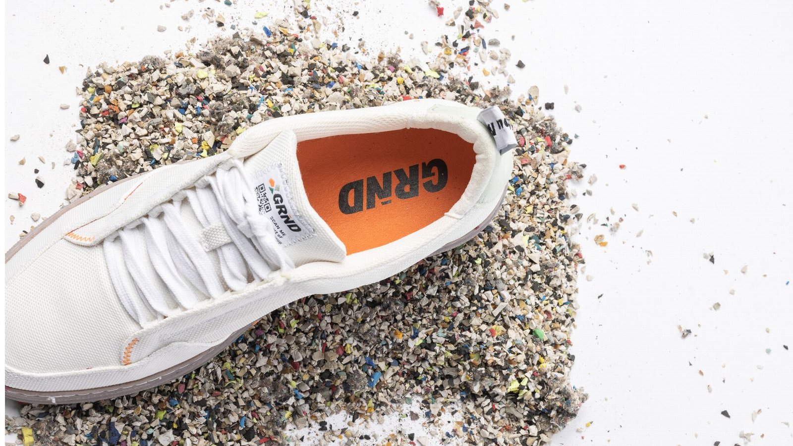 Ein Start-up hat in einer Recherche gezeigt, was für einen Weg unsere Sneaker zurücklegen. Sie wollen nun eine nachhaltige Alternative schaffen.Foto: z/Monaco Ducks