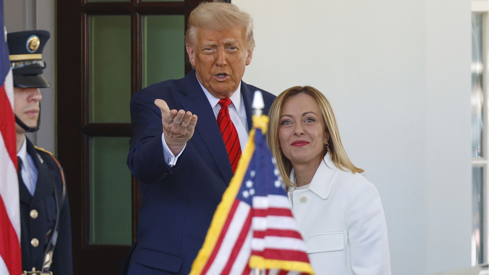 Ein Foto aus besseren Tagen. Das Verhältnis zwischen Donald Trump und Giorgia Meloni ist inzwischen schwer angeschlagen.Foto: Tom Brenner/AP/dpa