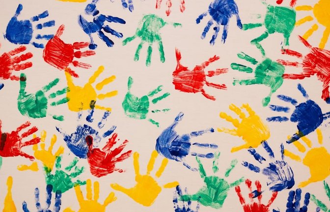 Während Wohnräume in gemieteten Wohnungen in neutralen Farben zurückgegeben werden müssen, ist in Kinderzimmern eine „kindgerechte, typische Wandgestaltung“ erlaubt – und muss beim Auszug auch nicht entfernt oder überstrichen werden.<span class='image-autor'>dpa/Rolf Vennenbernd</span>