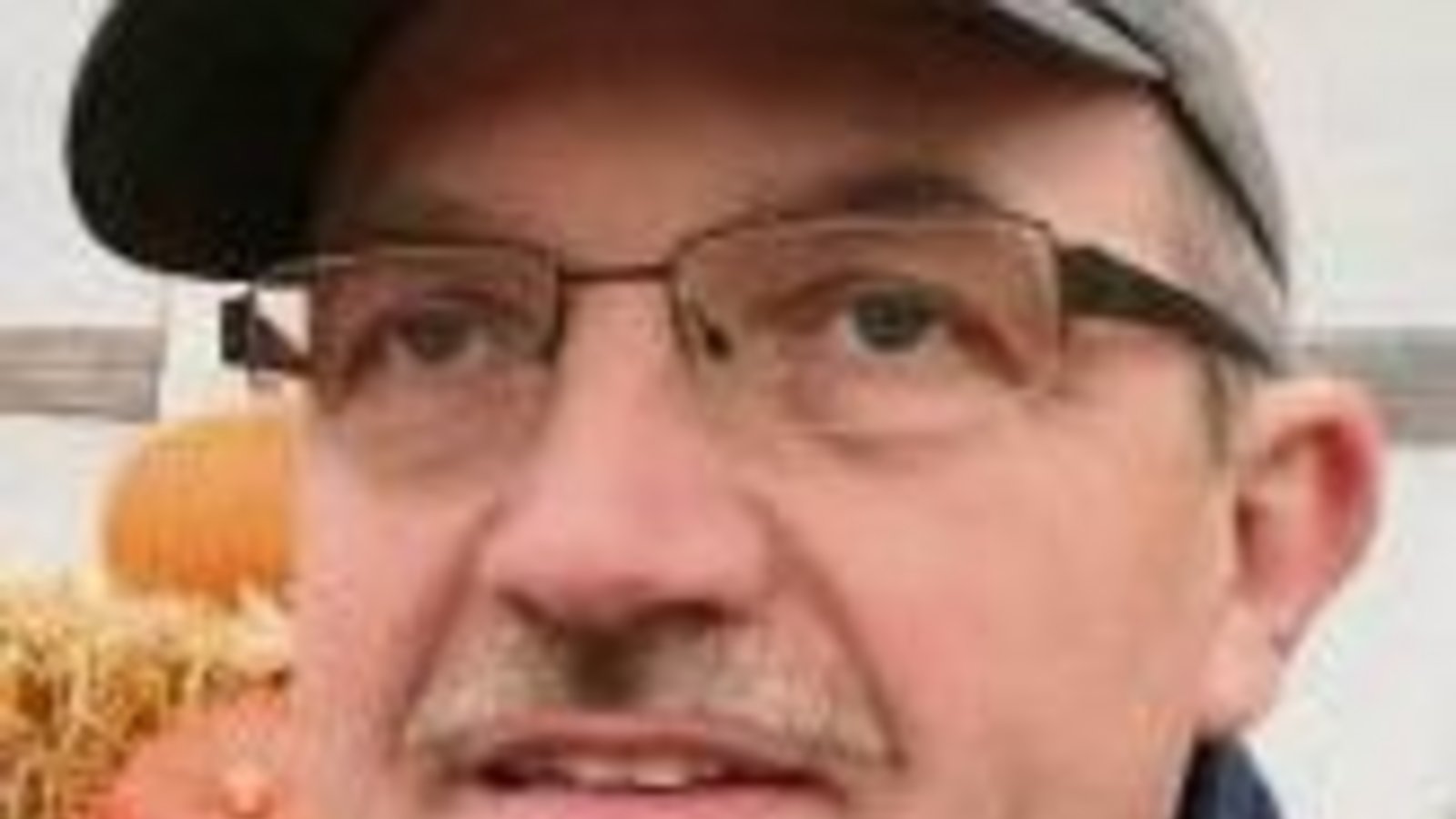 Norbert Schray. p Norbert Schray. p