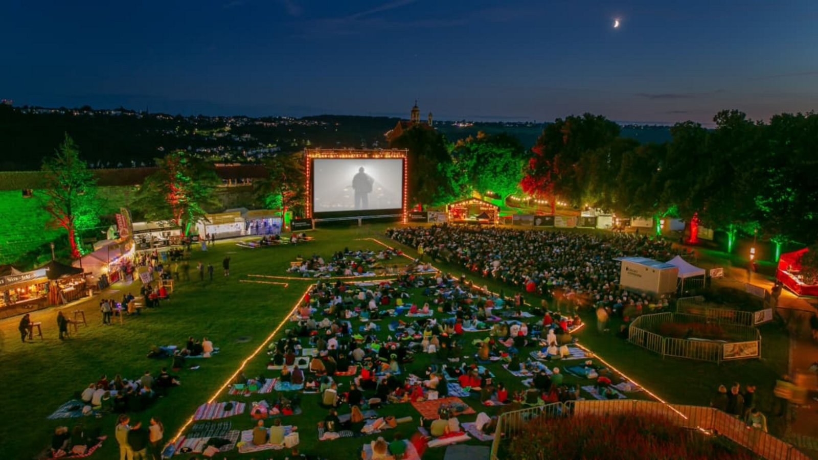 Das Kino auf der Burg startet am 30. Juli. Bis zum 8. August sind lustige, berührende und spannende Geschichten auf der Leinwand zu sehen.Archiv/Roberto Bulgrin Das Kino auf der Burg startet am 30. Juli. Bis zum 8. August sind lustige, berührende und spannende Geschichten auf der Leinwand zu sehen.Archiv/Roberto Bulgrin
