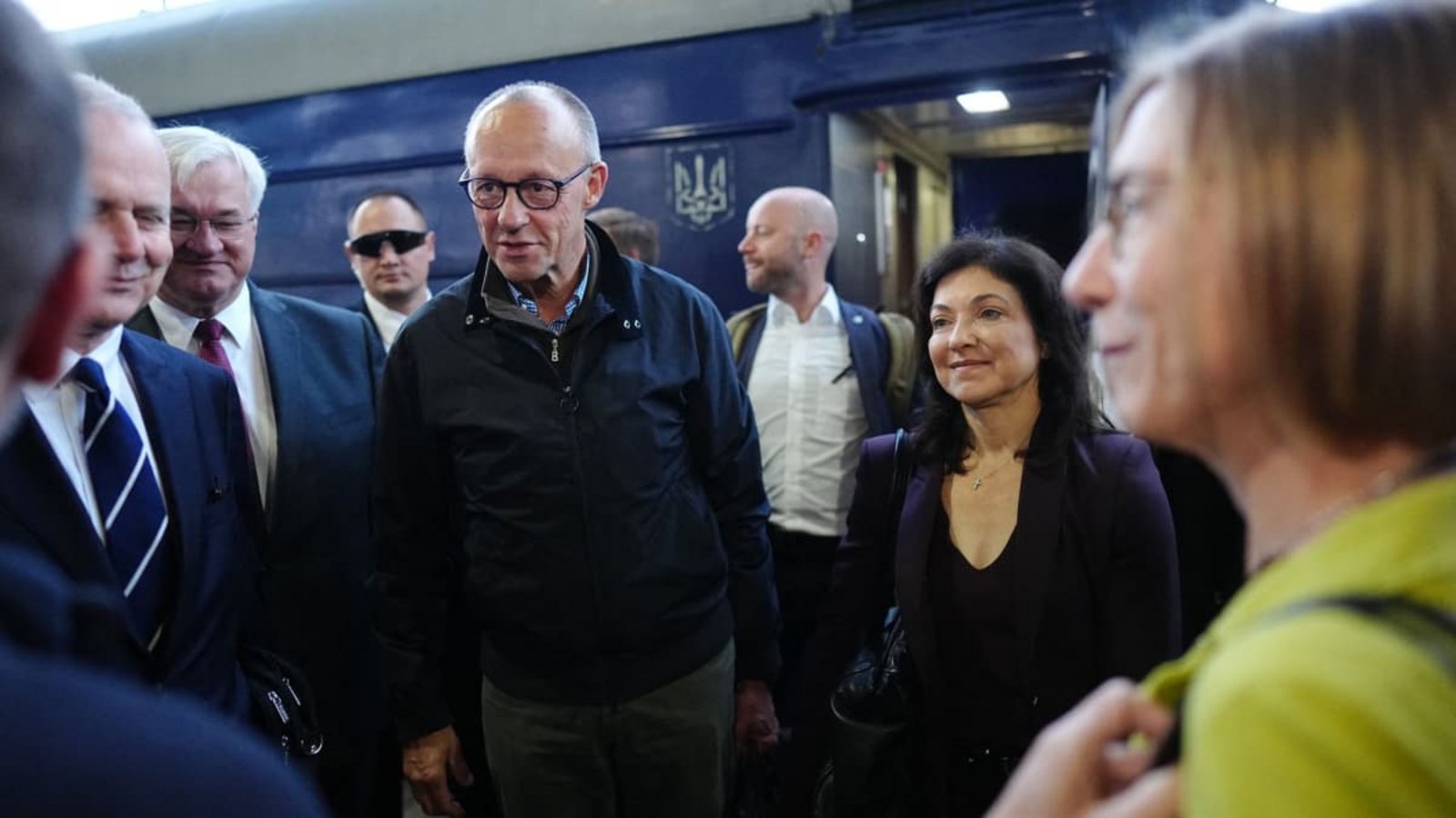 Bundeskanzler Friedrich Merz (CDU) kommt am frühen Morgen auf dem Hauptbahnhof der ukrainischen Hauptstadt Kiew an.Kay Nietfeld/dpa Bundeskanzler Friedrich Merz (CDU) kommt am frühen Morgen auf dem Hauptbahnhof der ukrainischen Hauptstadt Kiew an.Kay Nietfeld/dpa