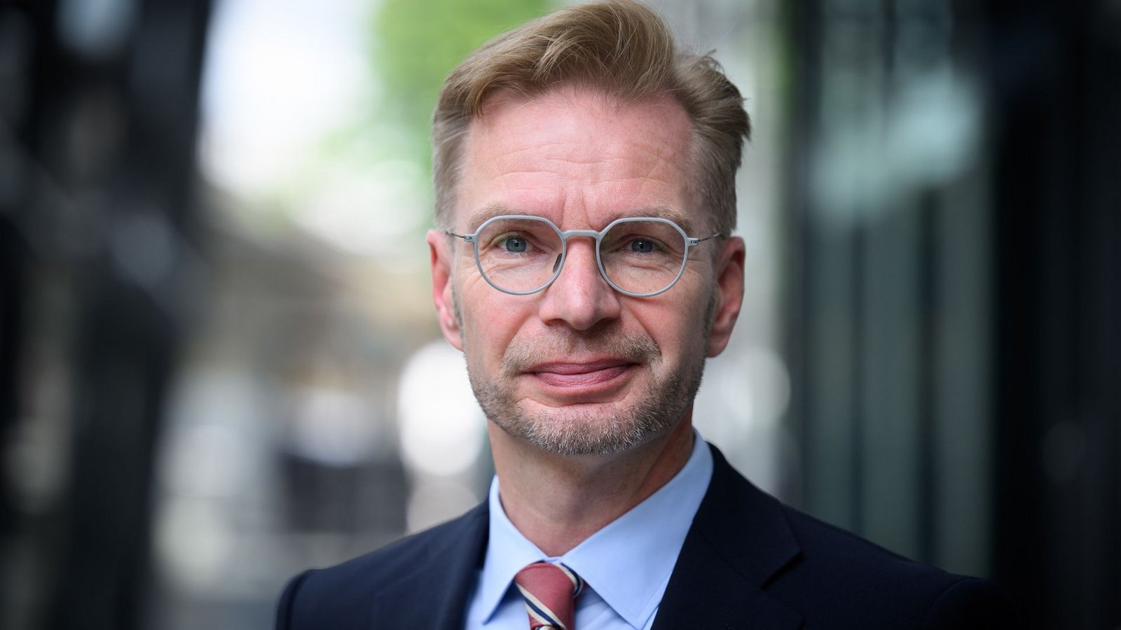 Reiner Holznagel, Präsident des Bunds der Steuerzahler Deutschland, kritisiert die geplante EntlastungsprämieFoto: Bernd von Jutrczenka/dpa