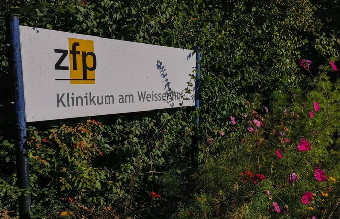 Die Nationale Stelle zur Verhütung von Folter kritisiert vier psychiatrische Einrichtungen in Baden-Württemberg. Darunter ist auch das Klinikum am Weissenhof in Weinsberg.<span class='image-autor'>Foto: imago images/Einsatz-Report24/Julian Buchner</span>