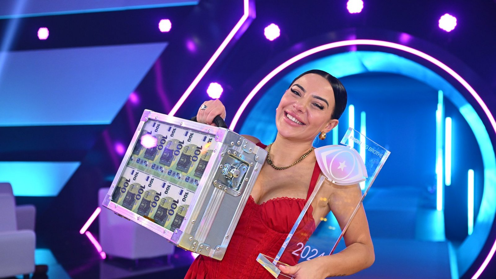 Lelya Lahouar hat 100.000 Euro gewonnen.Foto: Joyn