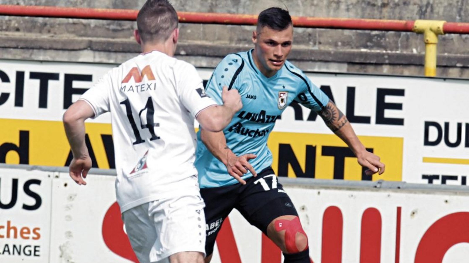 Nikolaos Dobros (rechts) kommt nach seinem Knochenödem immer besser in Fahrt und hat schon zwei Mal getroffen. Foto: Krier Nikolaos Dobros (rechts) kommt nach seinem Knochenödem immer besser in Fahrt und hat schon zwei Mal getroffen. Foto: Krier