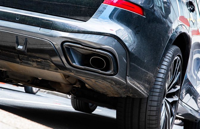 Nach einer Serienattacke auf Auspuffrohre von Fahrzeugen hat die Staatsanwaltschaft neue Erkenntnisse. (Symbolfoto)<span class='image-autor'>Foto: Alicia Windzio/dpa</span>