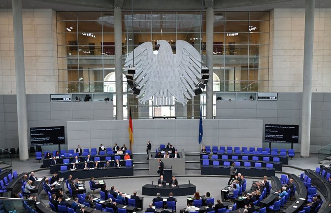 Der Bundestag hat beschlossen einen Nationalen Veteranentag einzuführen.<span class='image-autor'>Foto: Jessica Lichetzki/dpa</span>