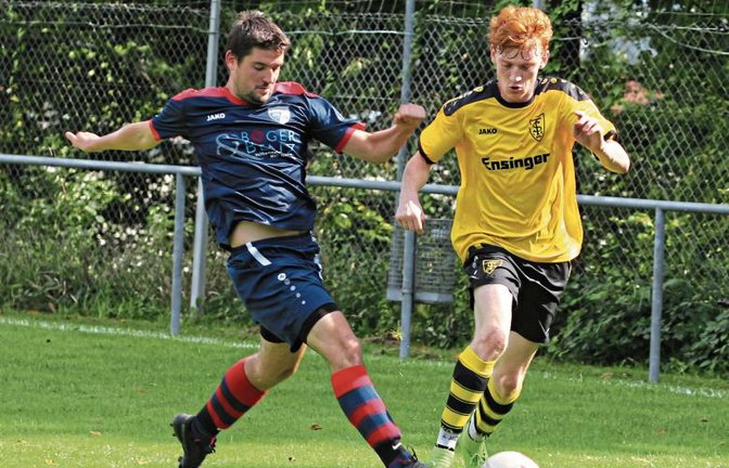 Kevin Steinl (rechts) sorgt immer wieder für Gefahr vor dem gegnerischen Tor.  Foto: Nachreiner