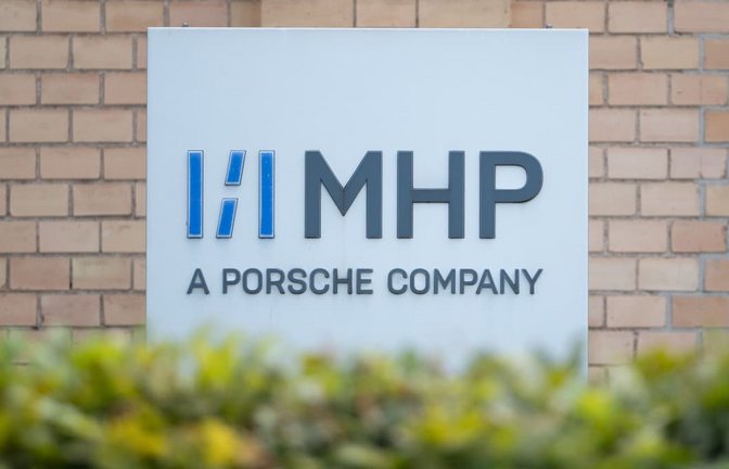 Seit langer Zeit verbunden: MHP und Porsche. Von 1998 an beteiligte sich der Autobauer an der Firma.<span class='image-autor'>Markus Lenhardt/dpa</span>