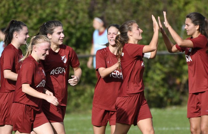 Der SV Horrheim freut sich über seinen Kantersieg in der Regionenliga. <span class='image-autor'>Foto: Leitner</span>