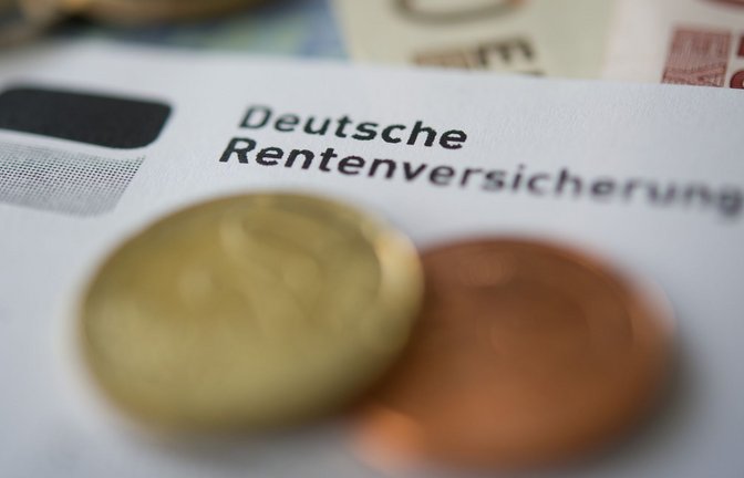 Bekommen bald auch Selbstständige Post von der Rentenversicherung?<span class='image-autor'>Foto: dpa/Marijan Murat</span>