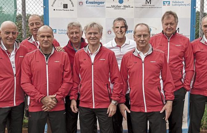 (von links) Manfred Kalweit, Hans Tenge, Erich Jung, Albert Neyheusel, Hermann Bohnenberger, Achim Gruber, Albrecht Haug, Dirk Kohl, Manfred Wolf Foto: privat