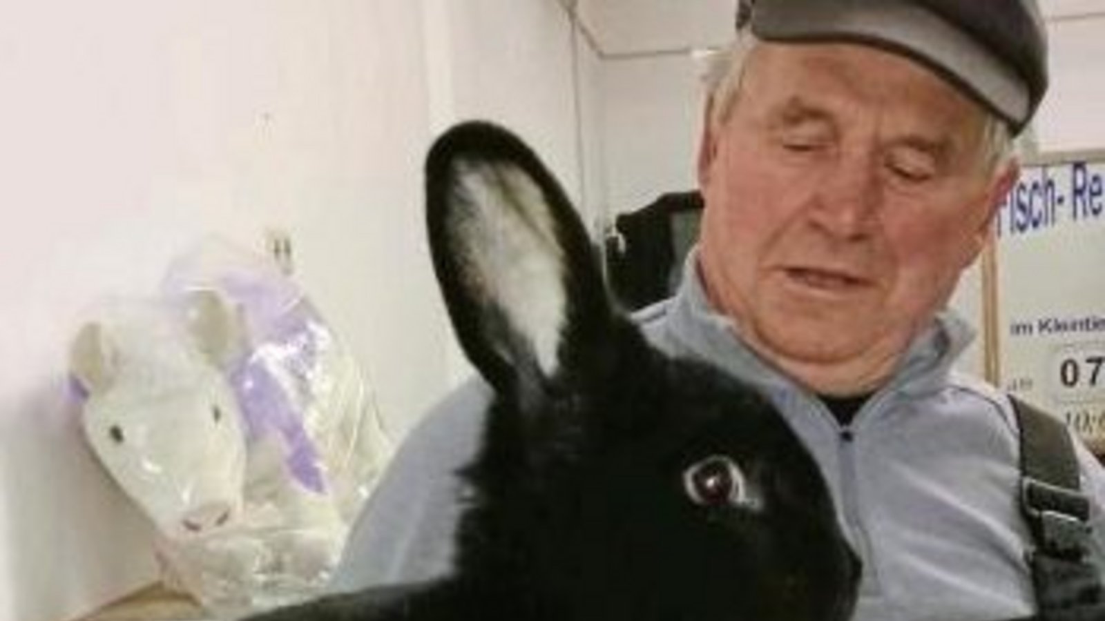 Kurt Essich mit seinen Wienern. Foto: p Kurt Essich mit seinen Wienern. Foto: p