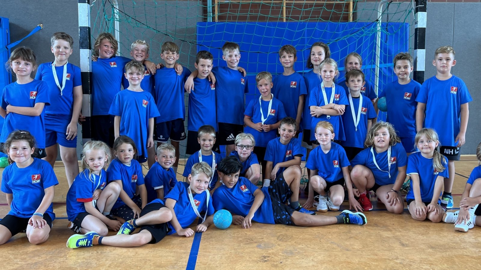 Spiel und Spaß stehen beim Handball-Camp des HCME im Vordergrund. Foto: privat