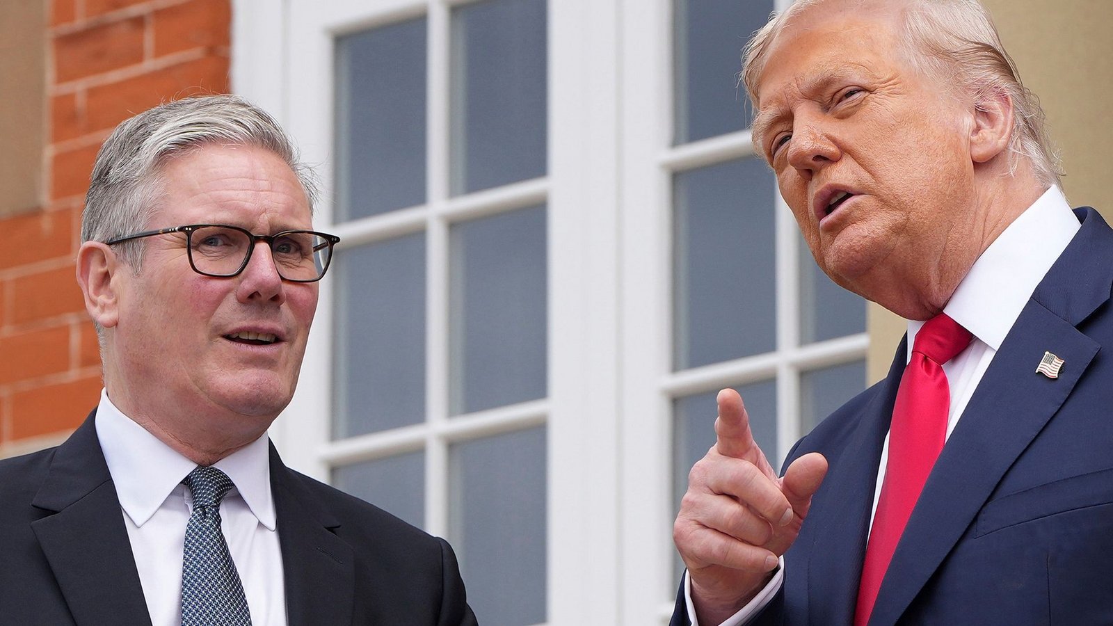 US-Präsident Trump droht Russland mit einer Fristverkürzung bei den Zöllen.Foto: Christopher Furlong/Pool Getty Images Europe/AP/dpa