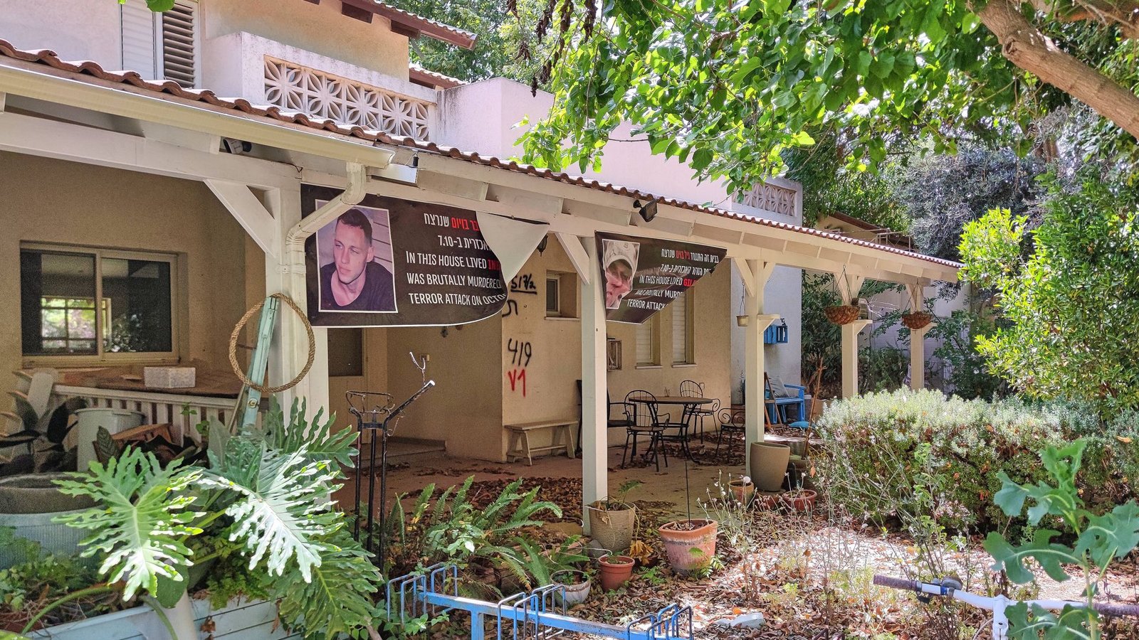 Am 7. Oktober 2023 zerstörtes Haus in einem Kibbuz nahe dem GazastreifenFoto: IMAGO/dts Nachrichtenagentur/IMAGO/dts Nachrichtenagentur