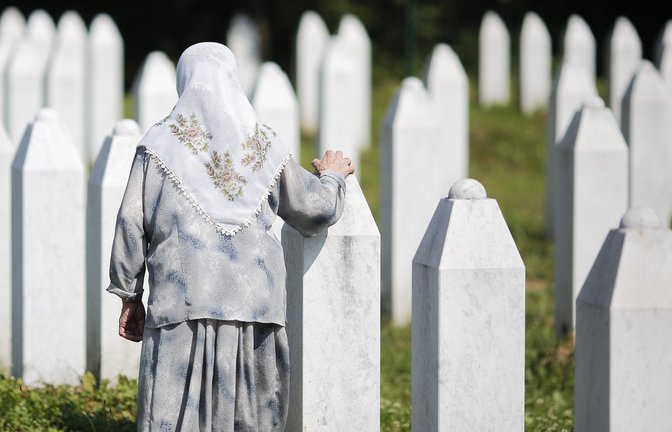 Gibt Opfern Gesichter und Namen: das Memorial Center Srebrenica.<span class='image-autor'>Foto: Valdrin Xhemaj/epa/dpa</span>