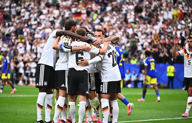 Das deutsche Team setzte sich souverän gegen Außenseiter Curaçao durch.<span class='image-autor'>Foto: Tom Weller/dpa</span>