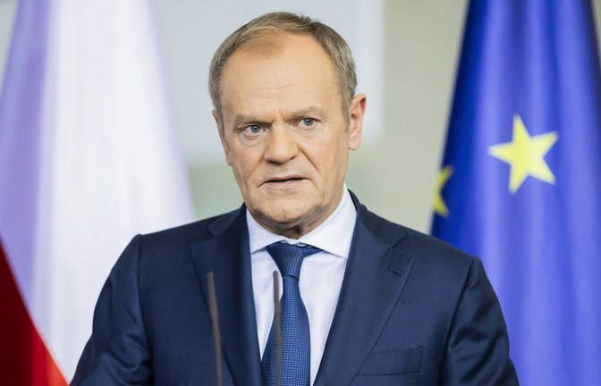 Der polnische Premier Tusk fordert seine EU-Kollegen auf, weniger zu reden und stattdessen mehr für die Ukraine zu tun.<span class='image-autor'>Foto: dpa/Christoph Soeder</span>