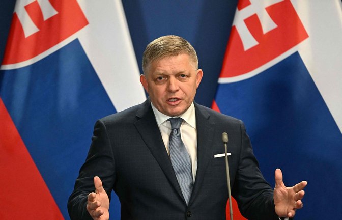 Der slowakische Premier Robert Fico<span class='image-autor'>Foto: AFP/ATTILA KISBENEDEK</span>