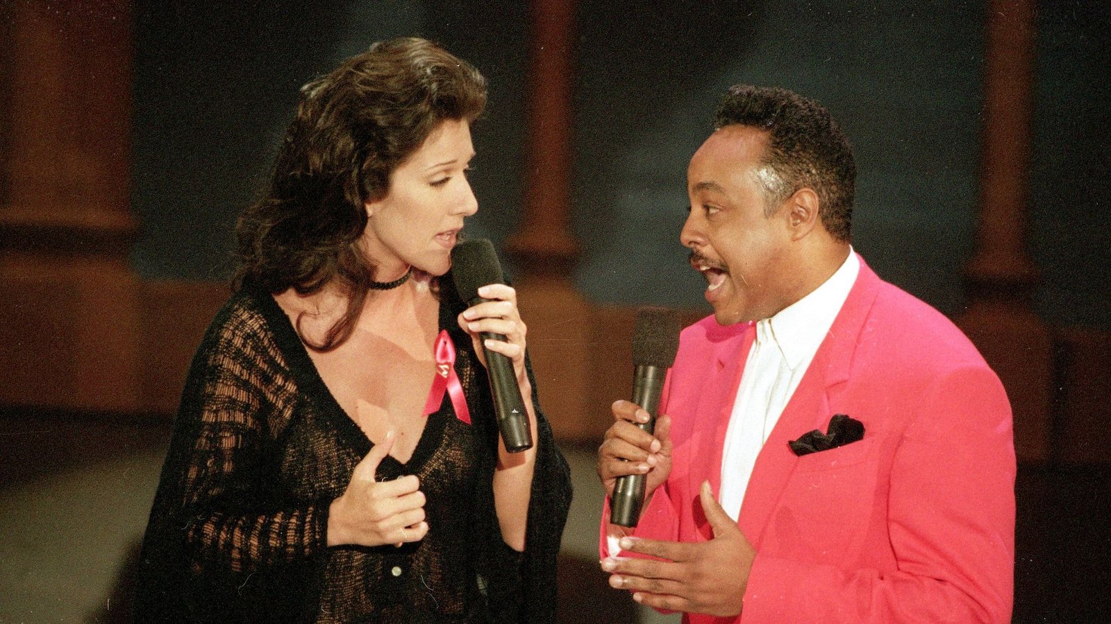 Peabo Bryson und Céline Dion gewannen für Disney-Duet einen Grammy. (Archivbild)Foto: Reed Saxon/AP/dpa Peabo Bryson und Céline Dion gewannen für Disney-Duet einen Grammy. (Archivbild)Foto: Reed Saxon/AP/dpa