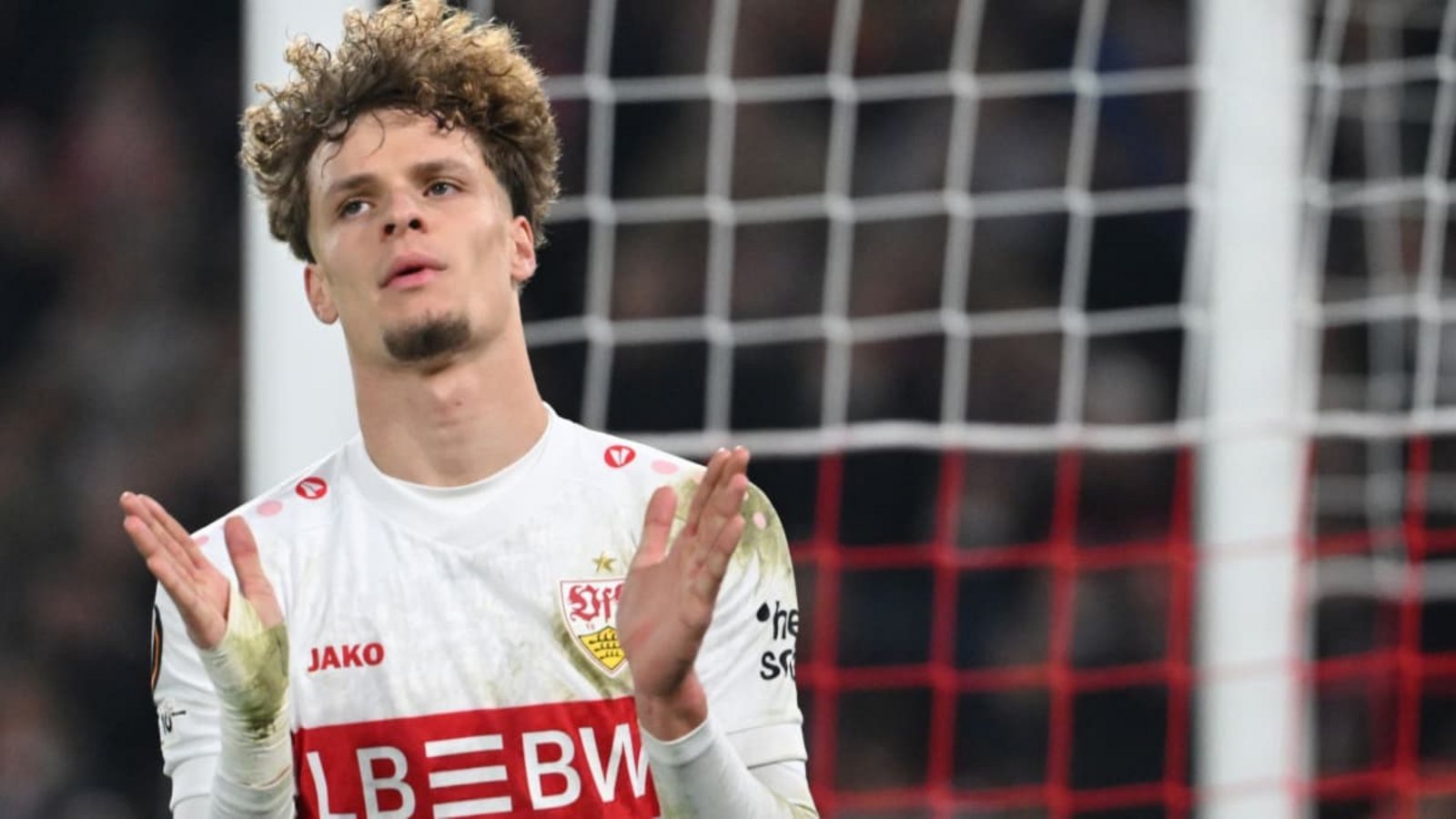 Der VfB Stuttgart ist in einem Testspiel gegen den französischen Erstligaverein FC Paris nicht über ein 2:2-Unentschieden hinausgekommen.Marijan Murat/dpa Der VfB Stuttgart ist in einem Testspiel gegen den französischen Erstligaverein FC Paris nicht über ein 2:2-Unentschieden hinausgekommen.Marijan Murat/dpa