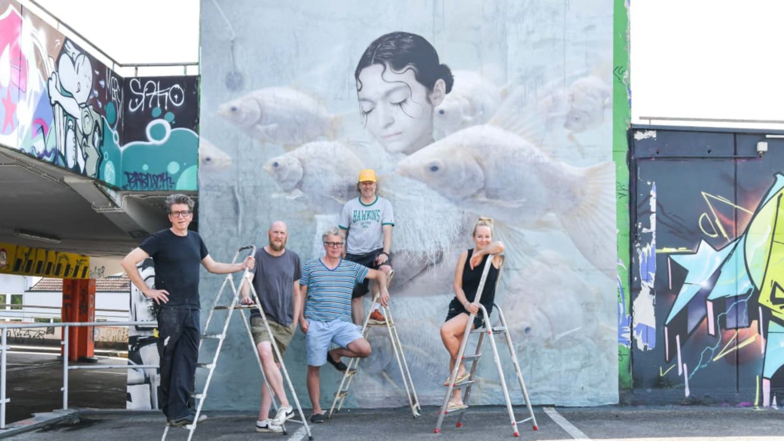 Solange das Parkhaus noch steht, stellen sie weiter Fotografie darin aus: Yves Noir, Frank Bayh, Peter Franck, Bernd Kammerer und Steff Ochs organisieren bereits zum 13. Mal die Foto-Ausstellung „Fumes & Perfumes“.Max Kovalenko Solange das Parkhaus noch steht, stellen sie weiter Fotografie darin aus: Yves Noir, Frank Bayh, Peter Franck, Bernd Kammerer und Steff Ochs organisieren bereits zum 13. Mal die Foto-Ausstellung „Fumes & Perfumes“.Max Kovalenko