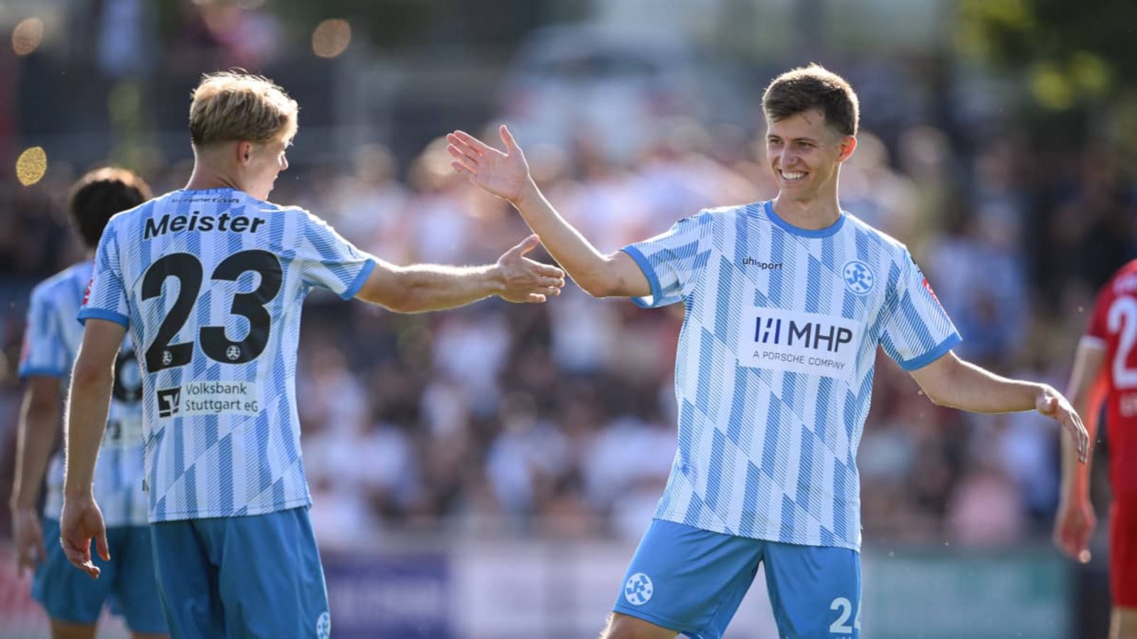 Spieler wie Christoph Meister und Vincent Schwab dürften in Waldstetten von Beginn an zum Einsatz kommen.IMAGO/Ulmer/Teamfoto