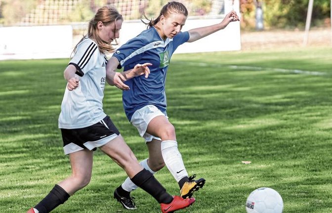Mit Tamara Lillich (rechts) hat sich die SGM Häfnerhaslach/Sternenfels nach spannendem Spiel einen 4:3-Sieg gegen den KSV Hoheneck erkämpft. Foto: Archiv/Simecek