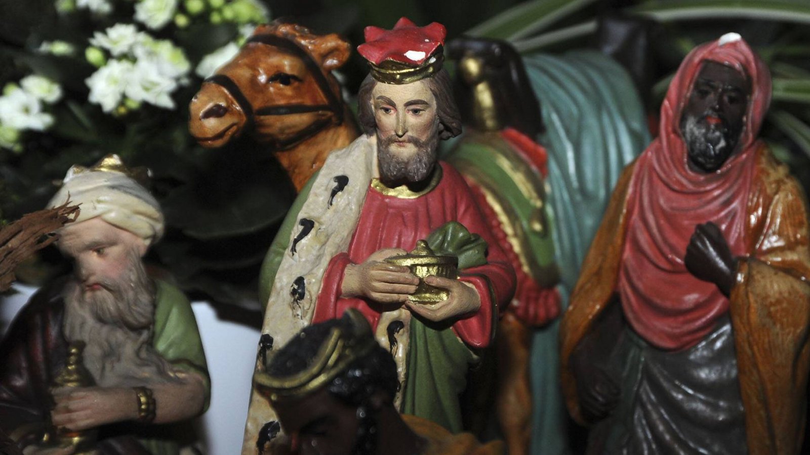 Die Heiligen Drei Könige als KrippenfigurenFoto: imago/Becker&B/redel