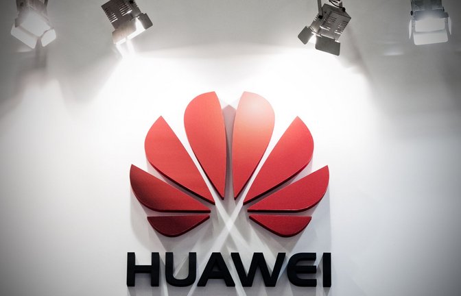 Das Logo von Huawei.<span class='image-autor'>Foto: Robert Schlesinger/ZB/dpa</span>
