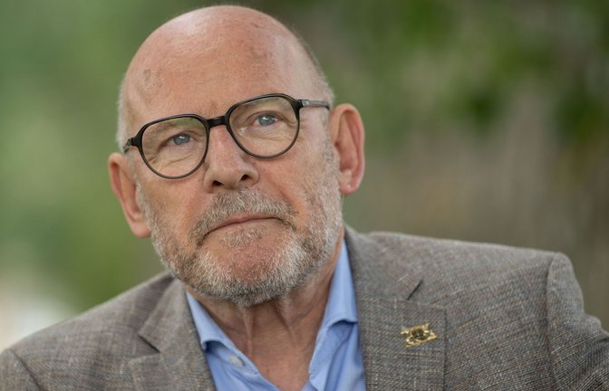 Verkehrsminister Winfried Hermann kam 2022 auf die meisten Flugkilometer.<span class='image-autor'>Foto: Marijan Murat/dpa</span>