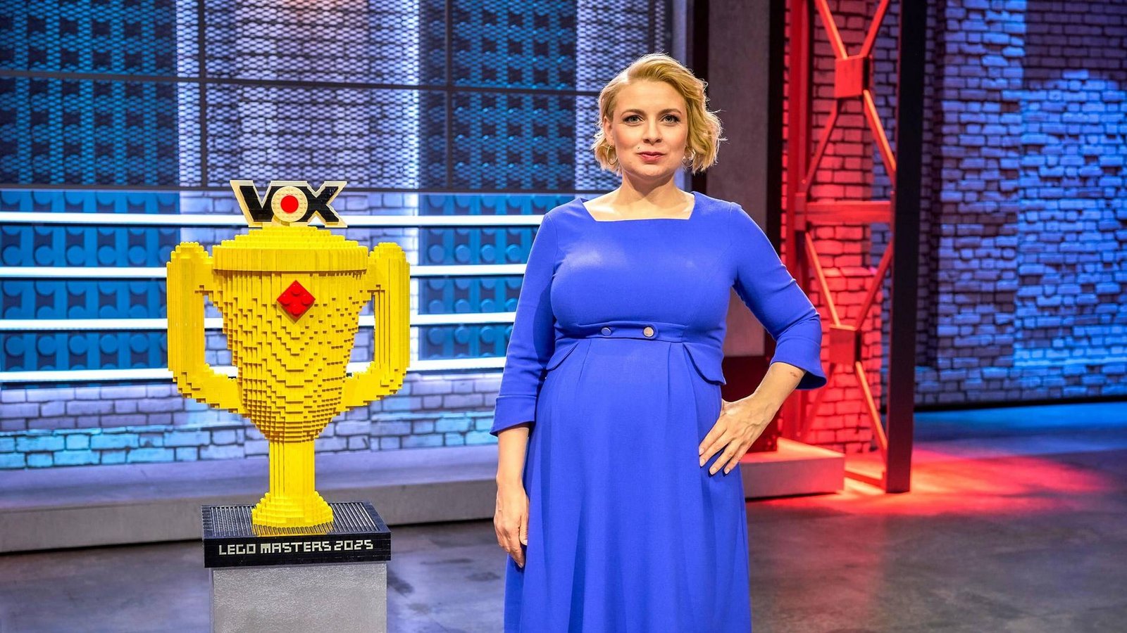 In der aktuellen Staffel von "Lego Masters" tritt Jurorin Lissy hochschwanger auf.Foto: RTL / Frank Dicks In der aktuellen Staffel von "Lego Masters" tritt Jurorin Lissy hochschwanger auf.Foto: RTL / Frank Dicks