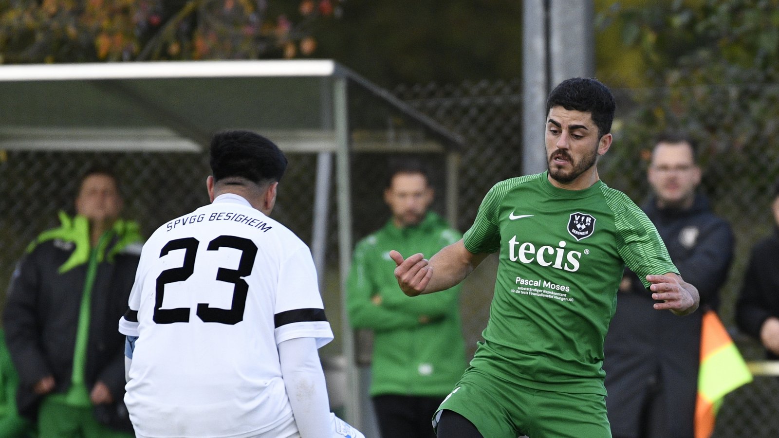 Hakan Atalay (rechts) muss sich mit dem VfR Sersheim im Spitzenspiel beim FV Löchgau II beweisen. Foto: Leitner Hakan Atalay (rechts) muss sich mit dem VfR Sersheim im Spitzenspiel beim FV Löchgau II beweisen. Foto: Leitner