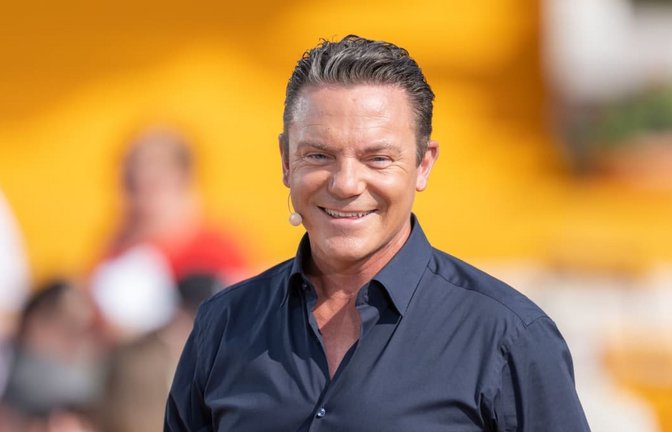 Moderator Stefan Mross will das Format „Immer wieder sonntags“ nicht aufgeben. (Archivbild)<span class='image-autor'>Silas Stein/dpa</span>