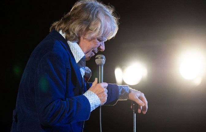 In seiner eigenen Welt: Helge Schneider in der Stuttgarter Liederhalle<span class='image-autor'>Foto: Lichtgut/Leif Piechowski</span>
