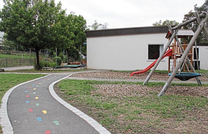 Für gestern und heute sind im evangelischen Kindergarten auf dem Kies zwei Gruppen geschlossen. Am Wochenende war bekannt geworden, dass das Kind einer Erzieherin positiv auf Corona getestet wurde. Am Wochenende wollte die Frau sich testen lassen, allerdings ohne Erfolg.  Foto: Rostek