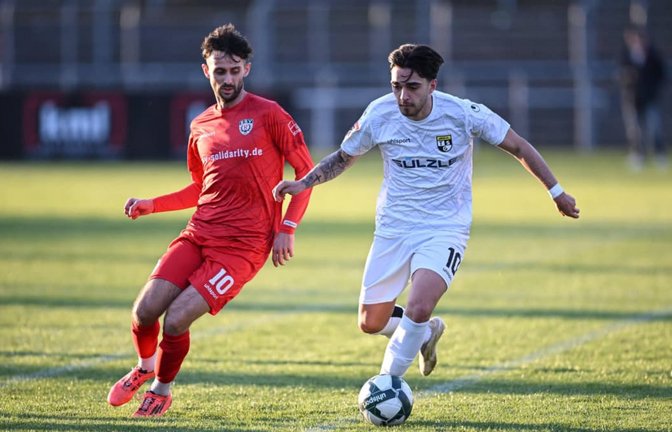 Kommt ein Reutlinger an den Fleinsbach: Der Oberliga-erfahrene Riccardo Gorgoglione (links) soll in der runderneuerten Mannschaft des TSV Bernhausen künftig einer der Leistungsträger sein.<span class='image-autor'>IMAGO/Markus Ulmer</span>